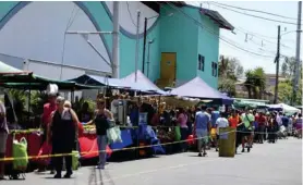  ?? JOSÉ CORDERO ?? La feria de San Francisco de Dos Ríos respetó las medidas.