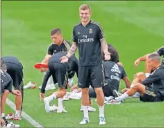  ??  ?? KROOS. El alemán ha sido clave en los éxitos recientes del Madrid.