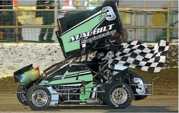  ?? SQUARE PHOTOGRAPH­Y ?? Jamie Lee won the North Island sprintcar title in Palmerston North on Saturday.