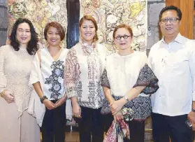  ??  ?? (From left) Destileria Limtuaco president Olivia Limpe-Aw, Sen. Nancy Binay, Manila Rep. Cristal Bagatsing, Patis Tesoro and Intramuros Administra­tor lawyer Guiller Asido.