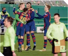  ?? / FOTO: AFP ?? El arquero alemán, con sus intervenci­ones milagrosas, le dio el pase al Barça a la final de la Supercopa.