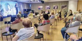  ?? (Courtesy) ?? MOSHE BEKER performs for residents at the Mediterran­ean Towers in Savyon.