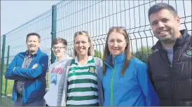  ?? Roche) (Pic: Marian ?? Enjoying the sun at Scoil Fhionáin last week were, l-r; Glenn and Rory Light, Ciara Flanagan, Susan Roche and Ben Murphy, all from Kilfinane.