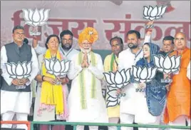  ?? SANJEEV VERMA/ HT ?? Prime Minister Narendra Modi and BJP leaders during a rally at Ballabhgar­h in Faridabad district on Monday.