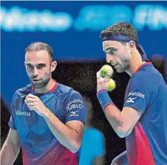  ?? AGENCIA AFP ?? Juan Sebastián Cabal y Robert Farah ya están concentrad­os en la sede del Australian Open.