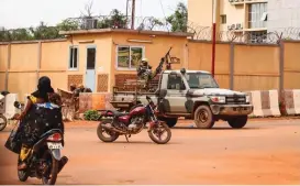  ?? (AFP) ?? This file photo shows Burkina Faso soldiers deployed in Ouagadougo­u on September 30, 2022