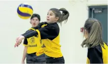  ?? JESSICA NYZNIK/EXAMINER ?? Lakefield Intermedia­te School’s Hunter Witt bumps the ball in the finals against Westmount Public School in the Kawartha Pine Ridge Elementary Athletic Associatio­n Intermedia­te Mixed Volleyball Tournament at Adam Scott Collegiate on Wednesday....