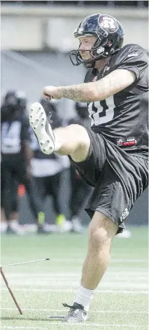  ?? DARREN BROWN/OTTAWA CITIZEN ?? The Redblacks’ new kicker, Chris Milo, takes some field goal attempts during team practice at TD Place on Tuesday.