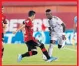  ??  ?? Vinicius, el pasado sábado, en el partido frente al Mallorca en Son Moix.