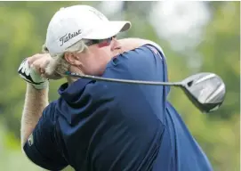  ?? CHRIS ROUSSAKIS/OTTAWA CITIZEN ?? Profession­al golfer Brad Fritsch participat­es in a pro-am golf tournament Monday at the Rideau View Country Club, his home course in Manotick.