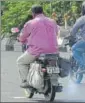  ?? HT ?? The govt plans to ban all Ice-driven two-wheelers under 150cc by 2025.