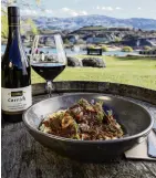  ?? ?? Gwen Harvie’s ETC ‘‘fare game’’ venison osso bucco, with Carrick’s Magnetic pinot noir.