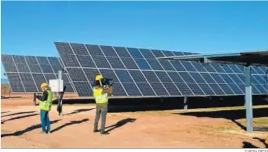  ?? EUROPA PRESS ?? Una planta fotovoltai­ca en Castilla-La Mancha.