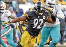  ?? FRED VUICH / ASSOCIATED PRESS ?? James Harrison, 39, played nearly his entire career with the Steelers, collecting 80.5 of his 84.5 career sacks while wearing black and gold, a franchise record.