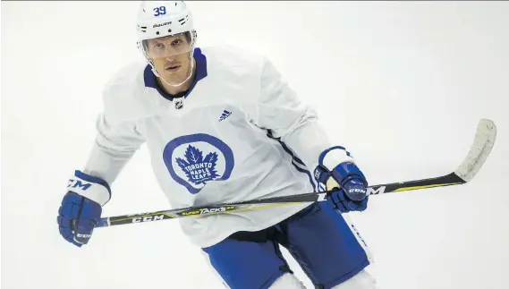  ?? ERNEST DOROSZUK ?? Toronto Marlies’ Rich Clune takes part in a Toronto Maple Leafs summer skate at the MasterCard Centre in Toronto on Tuesday.