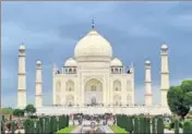  ?? AP FILE ?? In 1996, the top court had ordered closure of industries emitting toxic gases in and around Agra to preserve the Taj Mahal.