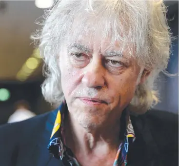  ?? Picture: ANNA ROGERS ?? EMPATHY: Sir Bob Geldof speaks on the plight of the homeless at the 2017 Property Congress at the Cairns Convention Centre.