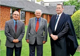  ?? PHOTO: GARY RODGERS/MAGNUM IMAGES ?? Victor Pollard and Bryan Yuile at Palmerston North Boys’ High School in 2014, with rector Dave Bovey, himself a former rep cricketer.