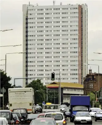  ??  ?? Kathleen Jamie writes approvingl­y of Anniesland Court in Glasgow