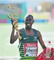  ?? /Anesh Debiky/Gallo Images ?? Champ:
Edward Mothibi, winner of the 2019 Comrades, will retain the title for another year.