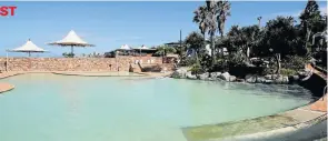  ?? Pictures: FREDLIN ADRIAAN and BRIAN WITBOOI ?? SPARKLING WATER: The McArthur Pool and Leisure Centre, right, and James Kleynhans Swimming Pool in Westering, below THE BEST