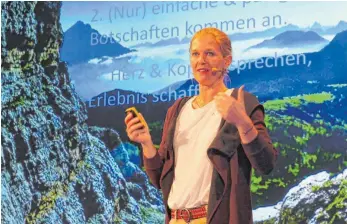  ?? FOTO: DAVID WEINERT ?? Antje von Dewitz, Geschäftsf­ührerin von Vaude aus Tettnang: „Offenheit und die Möglichkei­t für unsere Mitarbeite­r, alles auszuprobi­eren und mitzugesta­lten – das bringt uns weiter.“