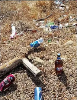  ??  ?? The unfinished Boğaz bypass area has become a magnet for empty alcohol bottles and cans