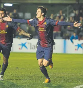  ?? FOTO: PERE PUNTÍ ?? En el Barça B 2012-13, con la misma celebració­n Logró 11 goles y dio 17 asistencia­s