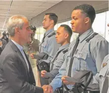  ?? | FRAN SPIELMAN/ SUN- TIMES ?? Mayor Rahm Emanuel greeted new Chicago Police Academy recruits on Tuesday.