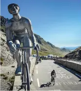  ??  ?? Col du Tourmalet är en bergstopp i de franska Pyrenéerna. Här har legender som Eddy Merckx och Lucien van Impe segrat.