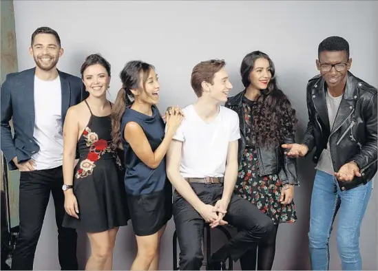  ?? Photograph­s by Jay L. Clendenin Los Angeles Times ?? VINNIE BENNETT, left, Mary Galloway, Ellen Wong, Theodore Pellerin, Lina El Arabi and Mamoudou Athie were Rising Stars at this year’s Toronto film festival.