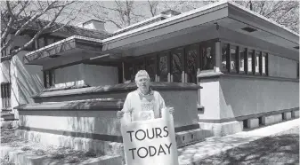  ??  ?? A Wright-designed bungalow at 2714 W. Burnham St. in Milwaukee, Wisconsin, is on the tour.