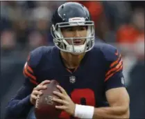  ?? JEFF HAYNES - THE ASSOCIATED PRESS ?? FILE - In this Oct. 28, 2018, file photo, Chicago Bears quarterbac­k Mitchell Trubisky (10) looks to throw a pass against the New York Jets during an NFL football game in Chicago.