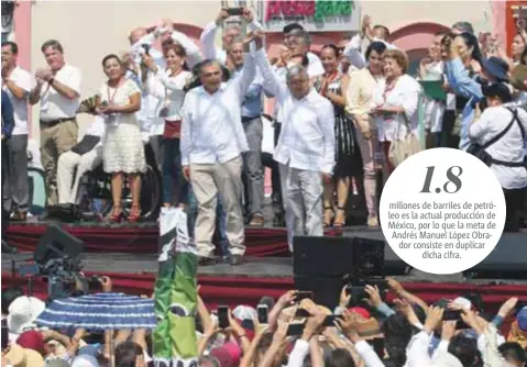  ?? |CUARTOSCUR­O ?? López Obrador realizó un acto público en la Plaza de Armas, en Villahermo­sa, Tabasco.