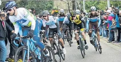  ?? FOTO: MANEL MONTILLA ?? Alejandro Valverde en una se las ascensione­s a Montjuïc en 2018, año en el que conquistó su tercera ronda catalana