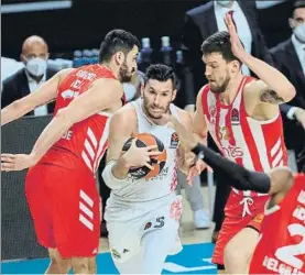  ?? FOTO: EFE ?? Rudy Fernández, que acabó el partido lesionado, ante el Estrella Roja