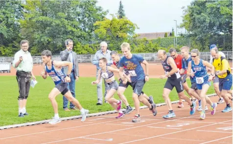  ??  ?? Im vergangene­n Jahr nahmen die Läufer die Staffel vom Friedberge­r Rothenberg­stadion aus in Angriff – heuer nun wird auf dieser Sportanlag­e der Zieleinlau­f der Staffel von Aichach nach Friedberg sein.