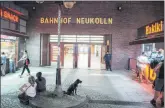  ??  ?? Tatort: der Bahnhof der Berliner Viertels Neukölln