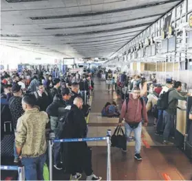  ?? ?? En enero, el aeropuerto de Santiago registró 2,5 millones de pasajeros.