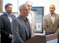  ?? LUIS SÁNCHEZ SATURNO/NEW MEXICAN FILE PHOTO ?? Santa Fe City Municipal Airport Manager Cameron Humphres, center, is resigning after 19 months on the job. During his time at the airport, commercial service to Phoenix was establishe­d and the master plan was completed.