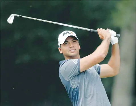  ??  ?? Australia’s Jason Day tees off on the second hole during the final round of the BMW Championsh­ip at Conway Farms Golf Club.