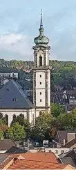  ??  ?? In diesen Gotteshäus­ern gibt’s in der Nacht der Kirchen ein Programm: (v.l.) St. Albert auf dem Rodenhof, St. Eligius in Burbach, die Versöhnung­skirche in Völklingen, der Köllertale­r Dom in Püttlingen und die Kanzel der Basilika St. Johann.