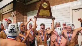  ?? ?? The Brazoswood boys took down Boerne Champion 19-10 for the championsh­ip at Josh Davis Natatorium in San Antonio. Anthony Sury earned MVP honors.