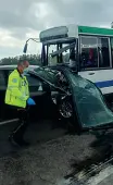  ??  ?? Strada pericolosa
Il luogo in cui la macchina della 22enne è finita contro l’autobus di linea Actv