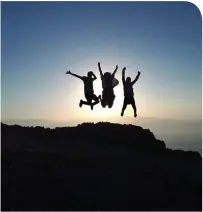  ?? (Ilanit Lieberman) ?? GRAVITY DEFIANCE I: The pull of the earth is no match for these exuberant youths soaring above a rock at sunrise at Metzukei Dragot overlookin­g the Dead Sea.