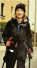  ?? FOTO: PUMMPÄLZWE­G E.V. ?? Katrin Hildebrand­t beim 170 Kilometer „Rennsteig-xtrem-marsch“im vergangene­n Jahr.