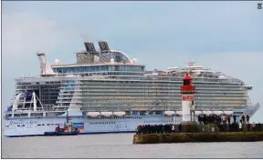  ??  ?? Le géant des mers a quitté Saint-Nazaire et son chantier, STX France. La Royal Carribean Cruises a passé trois nouvelles commandes auprès du chantier.