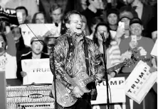  ??  ?? Musician and political activist Ted Nugent performs at a campaign rally for President Donald Trump