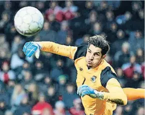  ?? LARS RONBOG / GETTY ?? El portero de Panamá Jaime Penedo, durante el partido entre su selección y Dinamarca del pasado mes de marzo