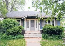  ??  ?? This Minneapoli­s home was a simple 1920s Craftsman. It was dramatical­ly transforme­d as part of a makeover.